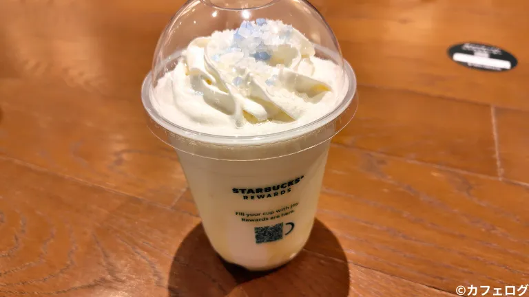 マカダミアホワイトスノーチョコレートフラペチーノ