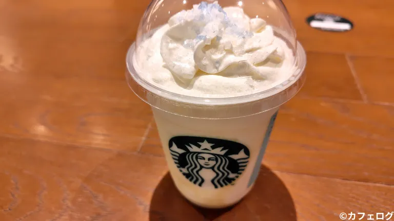 マカダミアホワイトスノーチョコレートフラペチーノ